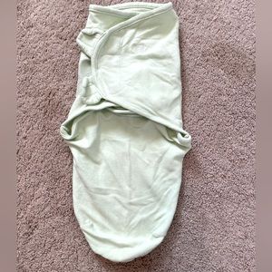SwaddleMe, swaddle